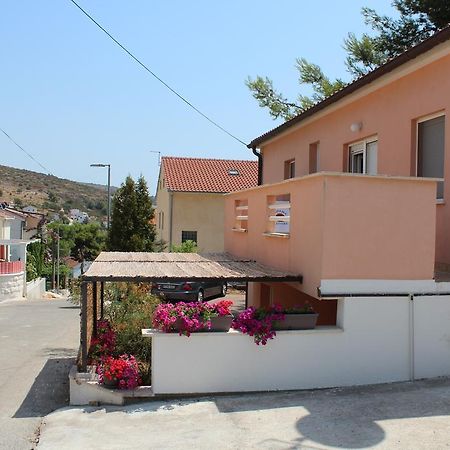 Apartments Luvi Trogir Eksteriør billede