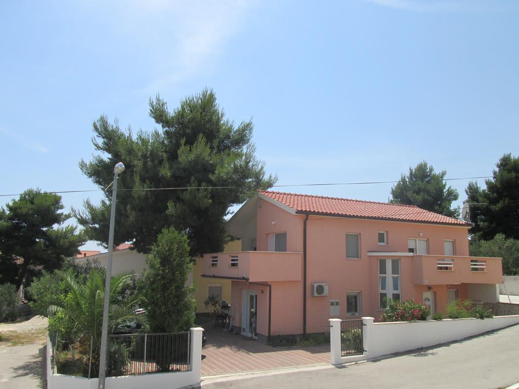 Apartments Luvi Trogir Eksteriør billede