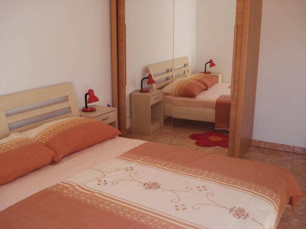 Apartments Luvi Trogir Værelse billede